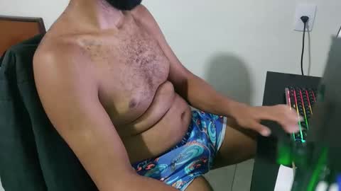 m0ren01995 online show from 02-07-26, 05:49