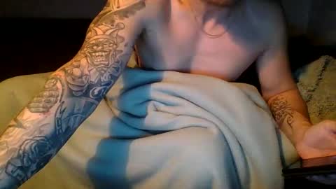 Fucklover online show from 01-09-25, 01:29