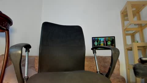 Mila online show from 12-02-24, 05:26