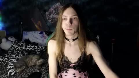 Snapshot of m1shq chatting on 03-01-25, 09:48 m1shq online show from 03-01-25, 09:48