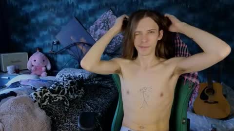 Snapshot of m1shq chatting on 09-14-25, 03:00 m1shq online show from 09-14-25, 03:00