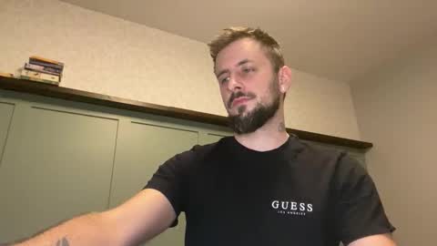 Snapshot of m_stephen chatting on 02-03-26, 06:40 m_stephen online show from 02-03-26, 06:40