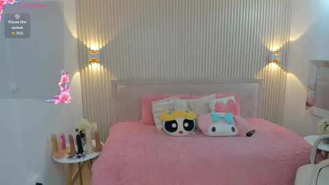 Snapshot of maa_joo chatting on 11-28-25, 07:38 Maria online show from 11-28-25, 07:38