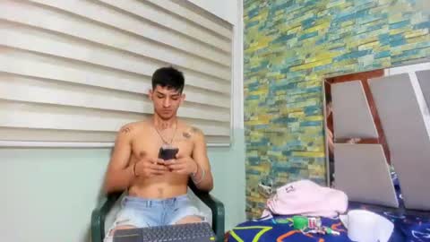 Snapshot of maaster420 chatting on 02-03-25, 03:49 itgram pezlo josue online show from 02-03-25, 03:49