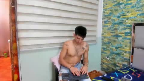 Snapshot of maaster420 chatting on 02-03-25, 06:49 itgram pezlo josue online show from 02-03-25, 06:49