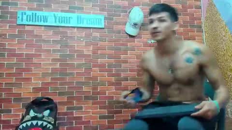 Snapshot of maaster420 chatting on 02-23-25, 12:48 itgram pezlo josue online show from 02-23-25, 12:48