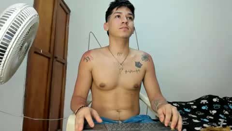 Snapshot of maaster420 chatting on 09-30-25, 09:09 itgram pezlo josue online show from 09-30-25, 09:09