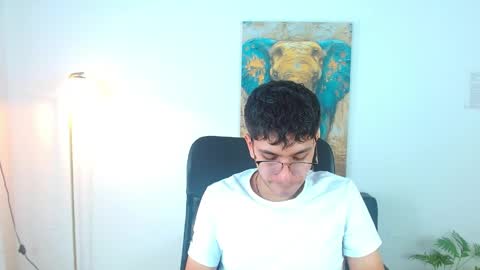 Max online show from 04-01-26, 02:25