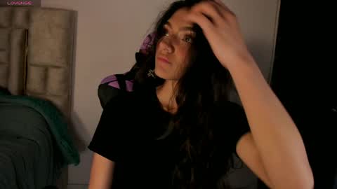 Snapshot of mabel_candy chatting on 04-30-26, 01:56 Mabel Candy online show from 04-30-26, 01:56
