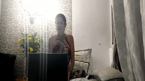 Snapshot of mabelsaravia chatting on 04-04-26, 11:46 mabel online show from 04-04-26, 11:46
