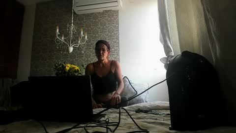 Snapshot of mabelsaravia chatting on 04-05-26, 09:56 mabel online show from 04-05-26, 09:56