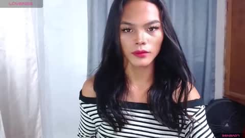 Snapshot of mabuhay_lola chatting on 05-05-26, 08:33 Divina online show from 05-05-26, 08:33