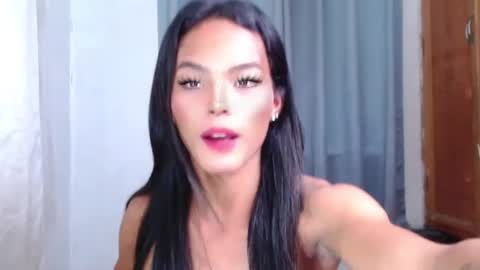 Snapshot of mabuhay_lola chatting on 05-09-26, 06:07 Divina online show from 05-09-26, 06:07