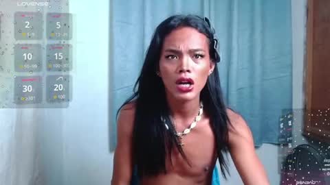Snapshot of mabuhay_lola chatting on 05-30-26, 02:52 Divina online show from 05-30-26, 02:52