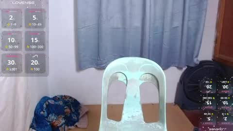 Snapshot of mabuhay_lola chatting on 05-31-26, 10:44 Divina online show from 05-31-26, 10:44