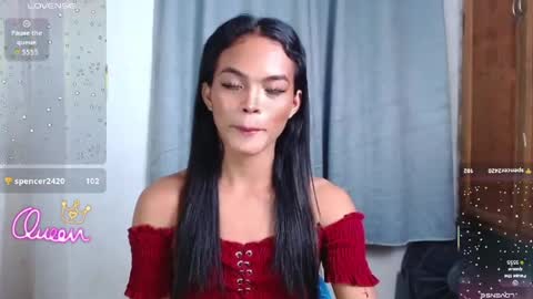 Divina online show from 06-27-26, 05:51