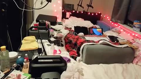 mac1119 online show from 02-08-26, 05:55