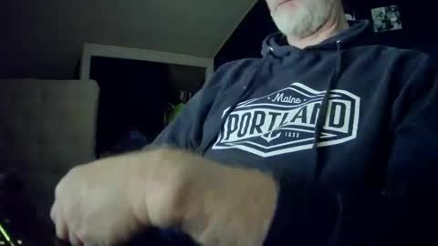 mac8181 online show from 12-14-24, 11:07