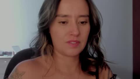 Snapshot of macarenax chatting on 02-26-26, 05:34 Maca online show from 02-26-26, 05:34