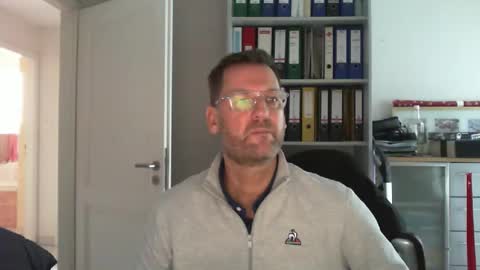 macfly67 online show from 12-27-24, 10:55