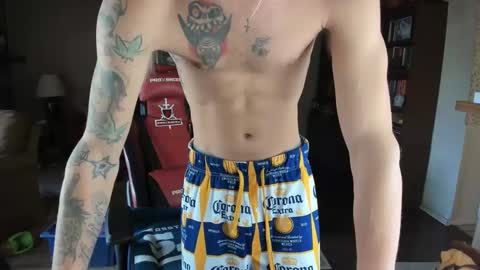 Snapshot of machinecumkelly69 chatting on 01-14-25, 08:15 machinecumkelly69 online show from 01-14-25, 08:15