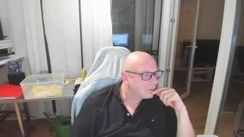 Snapshot of machinegun3dx chatting on 02-03-26, 05:51 Andy online show from 02-03-26, 05:51