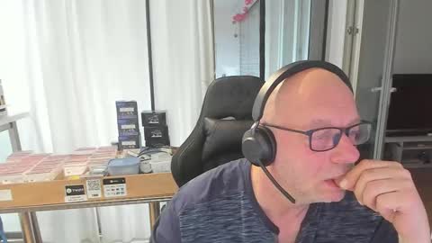 Snapshot of machinegun3dx chatting on 02-13-26, 04:14 Andy online show from 02-13-26, 04:14