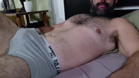 machoathome online show from 02-11-26, 03:33