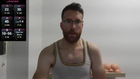 Snapshot of machohiberiko chatting on 11-18-25, 07:13 Jota online show from 11-18-25, 07:13