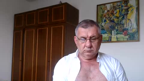 Snapshot of machomale3 chatting on 07-02-26, 03:51 Macho online show from 07-02-26, 03:51