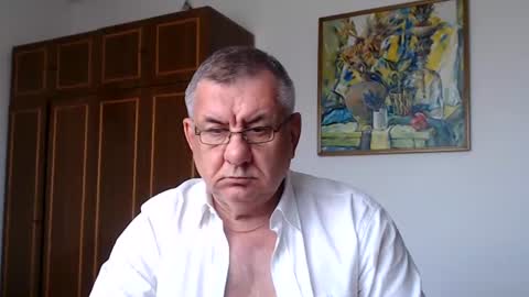 Snapshot of machomale3 chatting on 07-08-26, 01:15 Macho online show from 07-08-26, 01:15