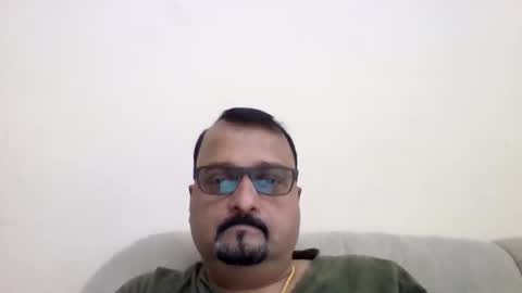 Snapshot of mackbe chatting on 04-26-26, 12:14 Mackbe online show from 04-26-26, 12:14