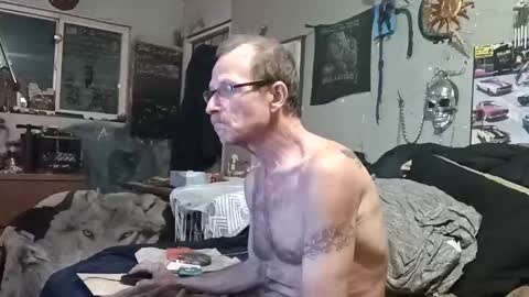 mackdog1369 online show from 03-19-26, 03:27