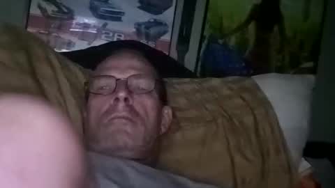 Snapshot of mackdog1369 chatting on 05-16-26, 08:33 mackdog1369 online show from 05-16-26, 08:33