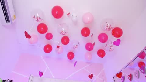 Mackenzie online show from 02-15-25, 04:58