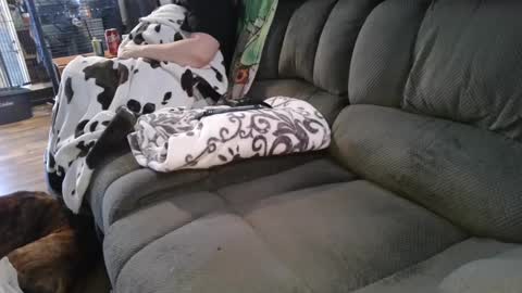 Snapshot of macmagsman chatting on 10-14-25, 02:51 macmagsman online show from 10-14-25, 02:51