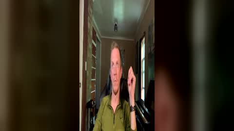 Snapshot of macsheridan chatting on 07-01-26, 09:14 Mac online show from 07-01-26, 09:14