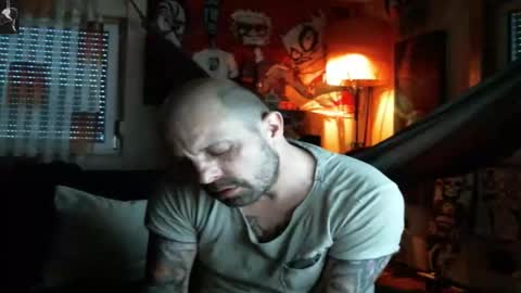 Manuel online show from 11-27-25, 03:25