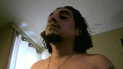 Cris B online show from 11-29-25, 04:32