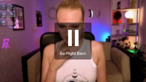Snapshot of madam_ulis chatting on 06-27-26, 03:50 Ulis online show from 06-27-26, 03:50
