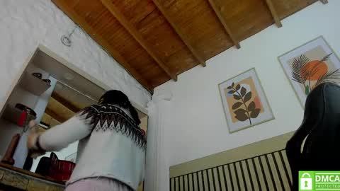 Snapshot of madame_ibby chatting on 05-03-26, 02:01 madame ibby online show from 05-03-26, 02:01