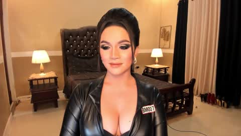 Alison Kloss online show from 02-20-25, 01:03