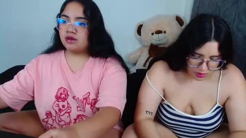 Maddie and Chelsea online show from 01-06-25, 02:58