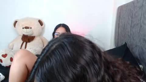 Maddie and Chelsea online show from 01-17-25, 04:39