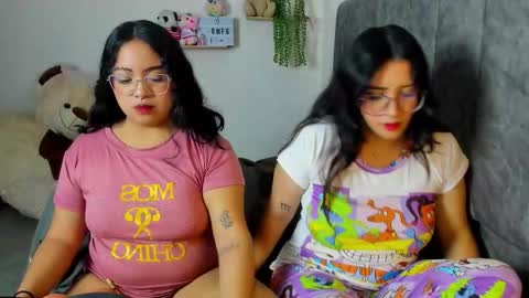 Maddie and Chelsea online show from 09-23-25, 09:23