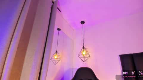 Snapshot of maddie_ray_ chatting on 05-19-26, 01:56 Maddie Ray online show from 05-19-26, 01:56