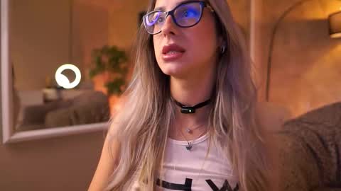 Maddie online show from 03-19-26, 10:08