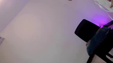 Snapshot of maddiejackson chatting on 01-16-25, 05:23 Im ZY DONT FORGET TO FOLLOW ME - online show from 01-16-25, 05:23