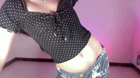 Snapshot of maddiejackson chatting on 01-19-25, 11:23 Im ZY DONT FORGET TO FOLLOW ME - online show from 01-19-25, 11:23