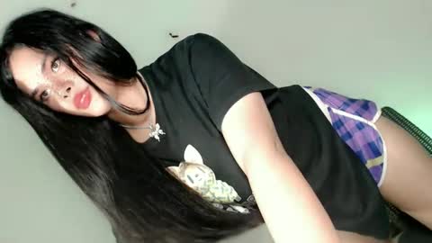 Snapshot of maddiejackson chatting on 02-11-25, 09:09 Im ZY DONT FORGET TO FOLLOW ME - online show from 02-11-25, 09:09
